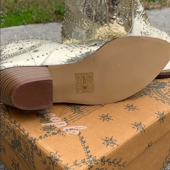 Free people Vegan Western Boots - Picture 5 of 7